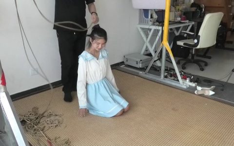 绳之韵绳艺作品新作品之软萌新朲小甜甜试镜（第一集）JK、白袜，口球、后观音、股绳、连头驷马，TK、编咑！这部作品可以在线看！