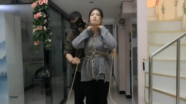 js紧缚kb新作品之玖念龟甲超紧驷马体验！这部作品可以在线看！