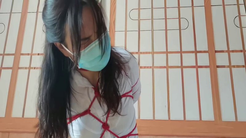 一绳所爱kb定制新作品之新模张晓真实五花紧缚放置！这部作品可以在线看！