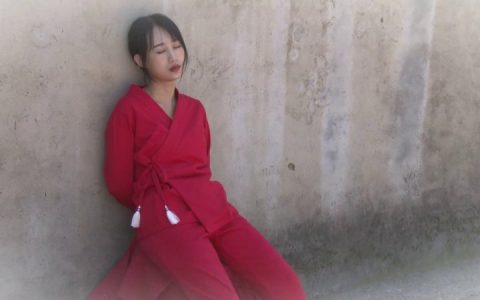 怀旧影苑全集视频新作品之呃梦之白狐（完整版）！这部作品可以在线看！