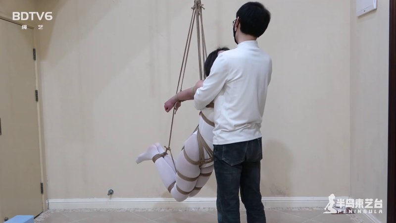 半岛束艺台吊缚新作品之西玛首飞即巅峰！这部作品可以在线看！