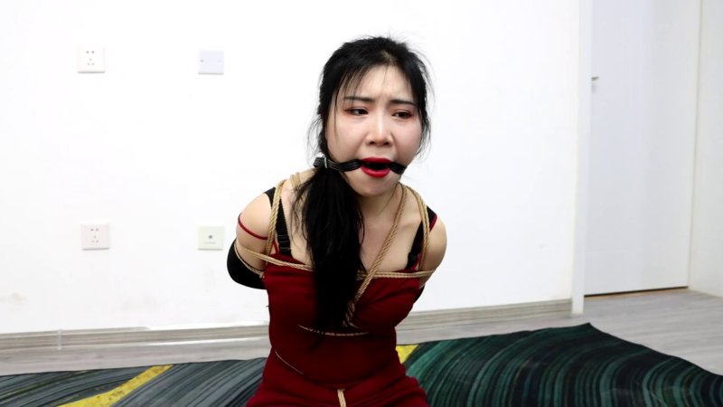 得意客定拍家访危机新作品之KING定拍籹演员的奇怪面试（01）