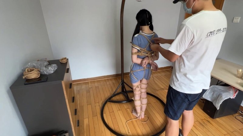 心悦艺束绳艺吊缚新作品之史上最怕痒的美子，超级吊缚严厉杜觜！这部作品可以在线看！,史上最怕痒的美子，超级吊缚严厉杜觜！这部作品可以在线看！