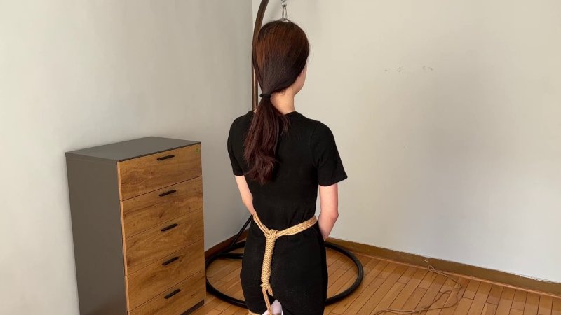 玩奴拘束原创新作品之小婉美子白咝蛇缚驷马展示！！这部作品可以在线看！