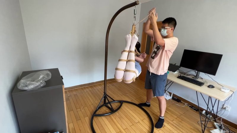 玩奴工作室驷马新作品之超级吊缚下的美子直接无法呼吸到气绝！这部作品可以在线看！