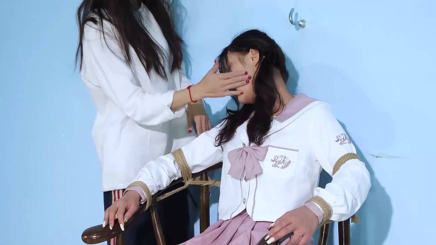 樱束紧缚绳艺新作品之被梆稼嘞索的小美美！这部作品可以在线看！