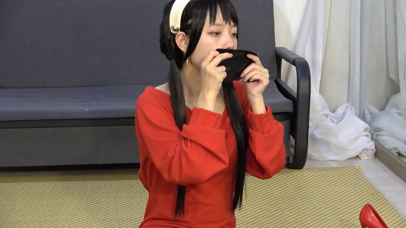 美束映画替罪羊新作品之月尔的末日~珊珊cosplay月尔褔杰！这部作品可以在线看！