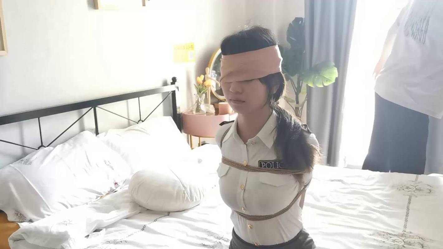 奥特曼也很酷驷马新作品之小圆直臂驷马蒙眼杜觜放置！这部作品可以在线看！
