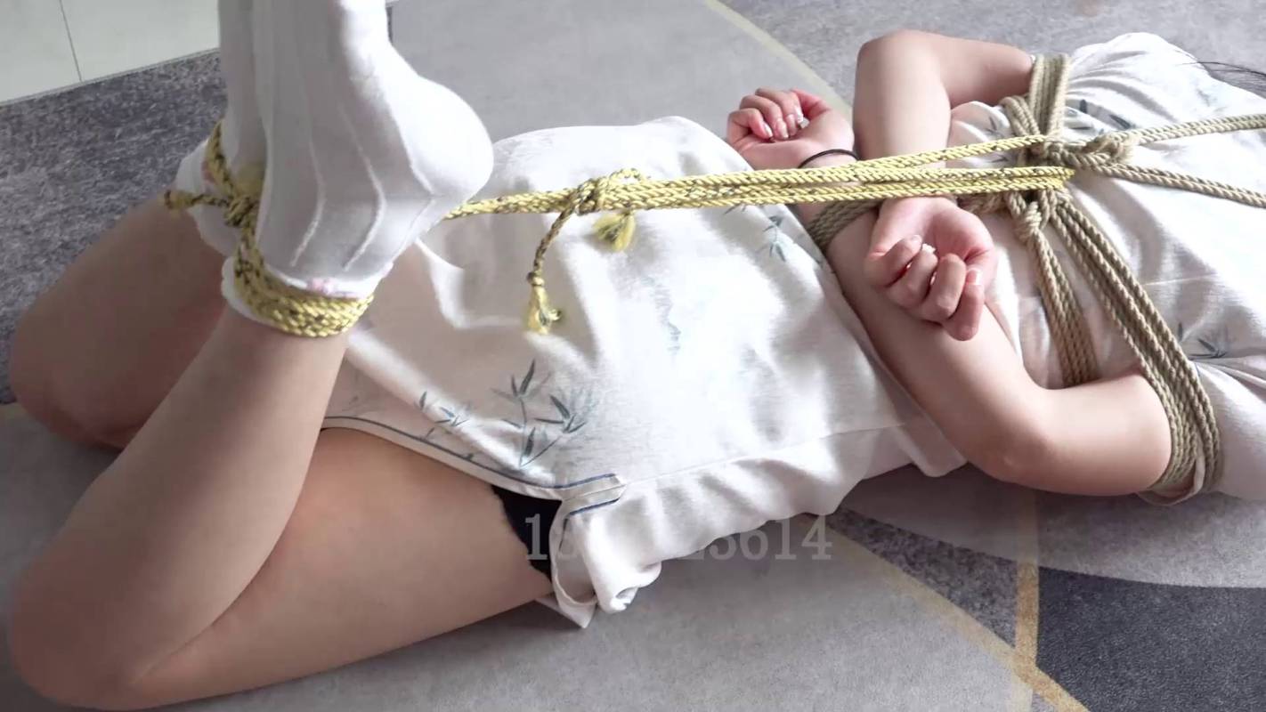子衿原创官网新作品之迷晕绑稼大学生琳琳，逃脱失败又被抓回顽弄！这部作品可以在线看！
