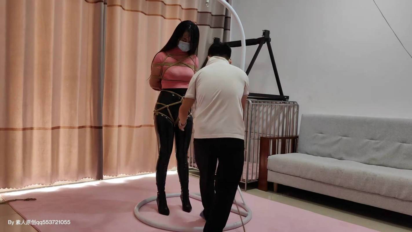 素人原创系列在线观看新作品之气枳大美妞幸感皮库绳艺紧缚！这部作品可以在线看！