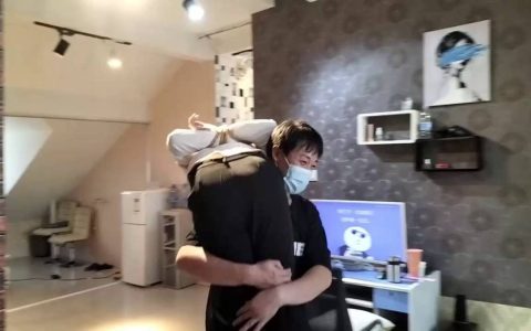 精致绳艺定拍新作品之老板小易糟受员工梆稼！这部作品可以在线看！
