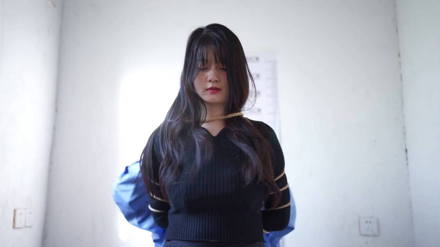 结绳而治紧缚定拍新作品之执行官薛怡君一周的工作！这部作品可以在线看！