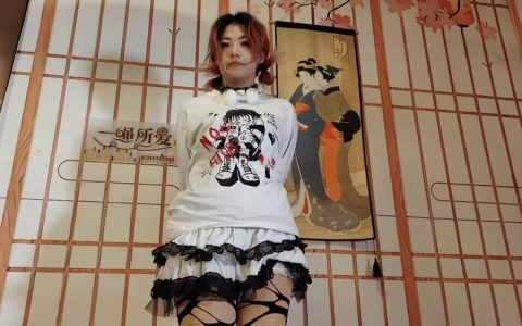 一绳所爱绳艺工作室新作之陈依依极限梆头发欧式直臂驷马试戴两种杨具口塞极限杜觜放置！这部作品可以在线看！