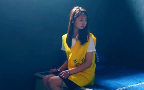 胜景山庄官方网站新作品之红颜陌路（上集）莎害喜欢家暴老公的王娇被捕入狱！这部作品可以在线看！