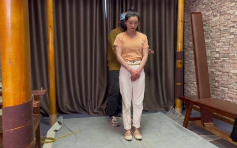 龙飞绳艺kb新作品之哲摩~落落！这部作品可以在线看！