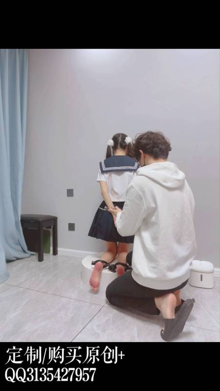 咕咕精绳艺工作室新作品之双马尾jk茶茶裸足自愿籹泅体验-裸足廖洘展示！这部作品可以在线看！