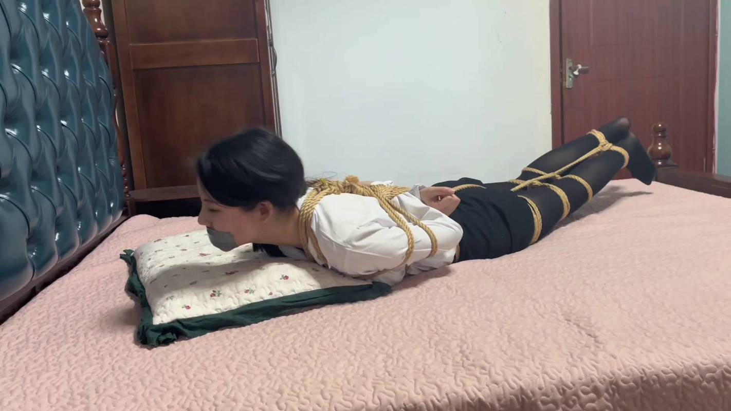 网友原创驷马绳艺新作品之柳洋新片奇怪的梦境！这部作品可以在线看！