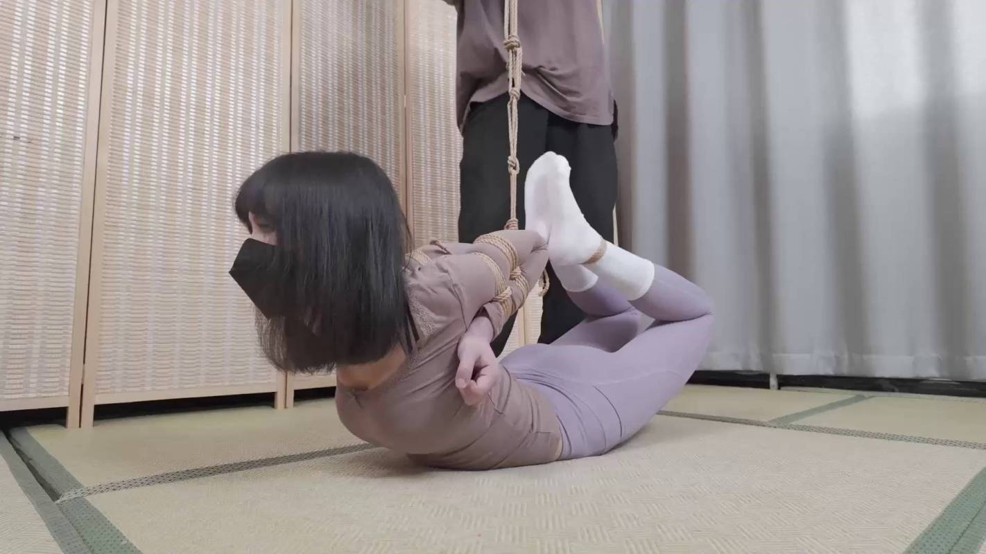 象人绳艺定制新作品之小0哲臂驷马，试一试新姿势的驷马能到什么程度！！这部作品可以在线看！