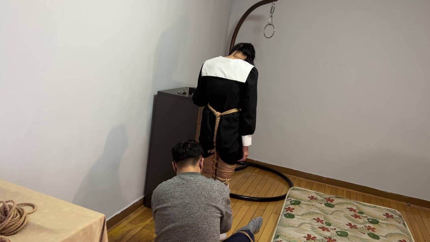 玩奴工作室新作品之jing椎关节不好的怕痒大学生美子体验超紧蛇缚暴莎驷马！呼吸困难好灿！！这部作品可以在线看！