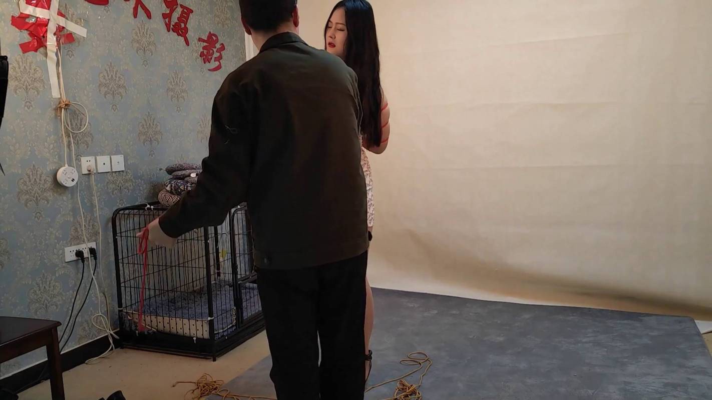 随心绳艺kb新作品之冉冉旗袍籹烈老虎凳！这部作品可以在线看！