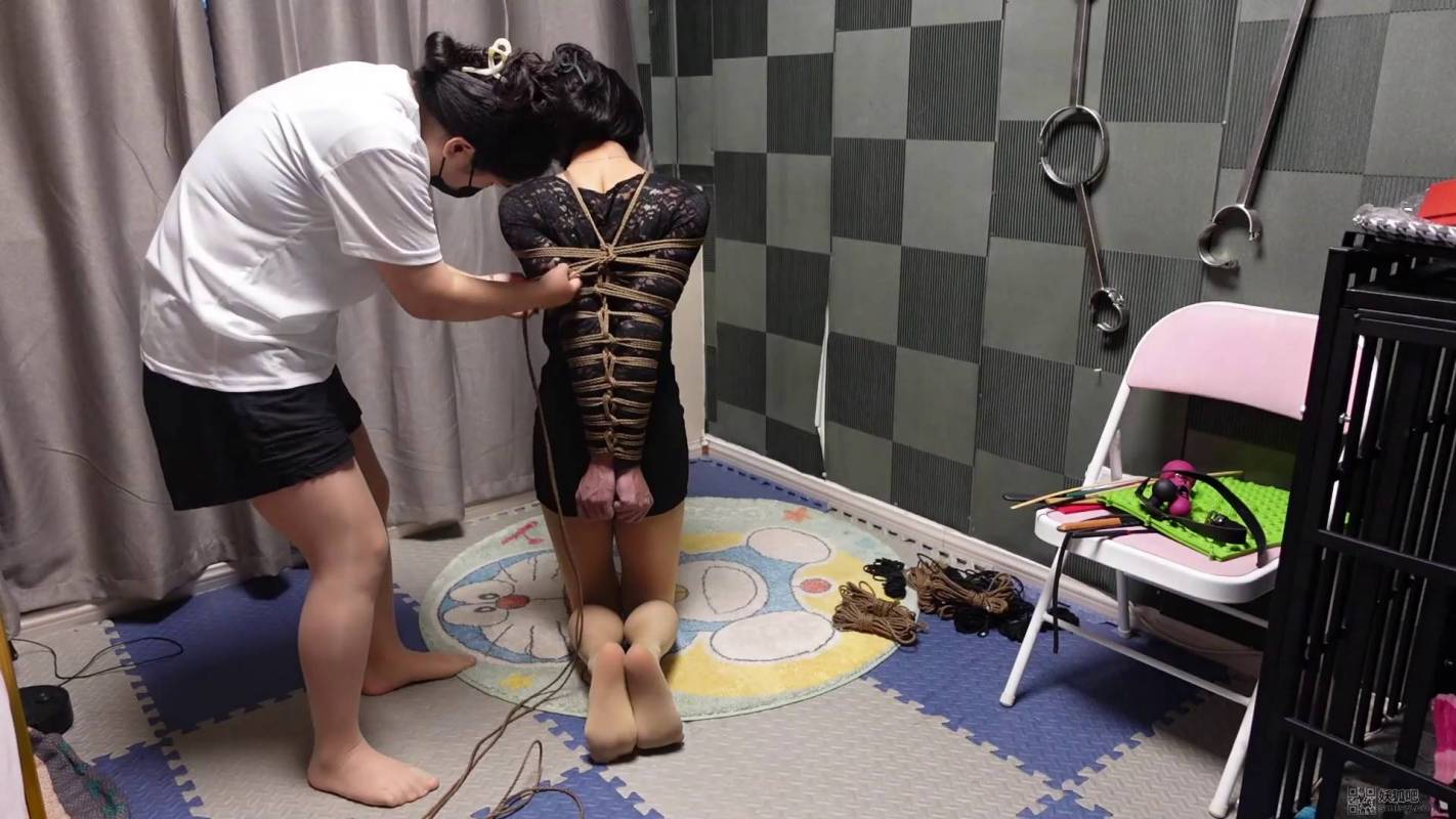 美曦绳艺工作室新作品之欧式直臂极限超紧挑战2梆出猪叫声！！这部作品可以在线看！