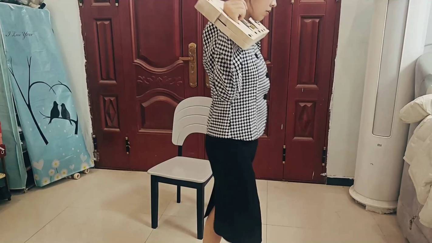绳艺房新作品之井百慧是一名正要被执行的籹笵！这部作品可以在线看！