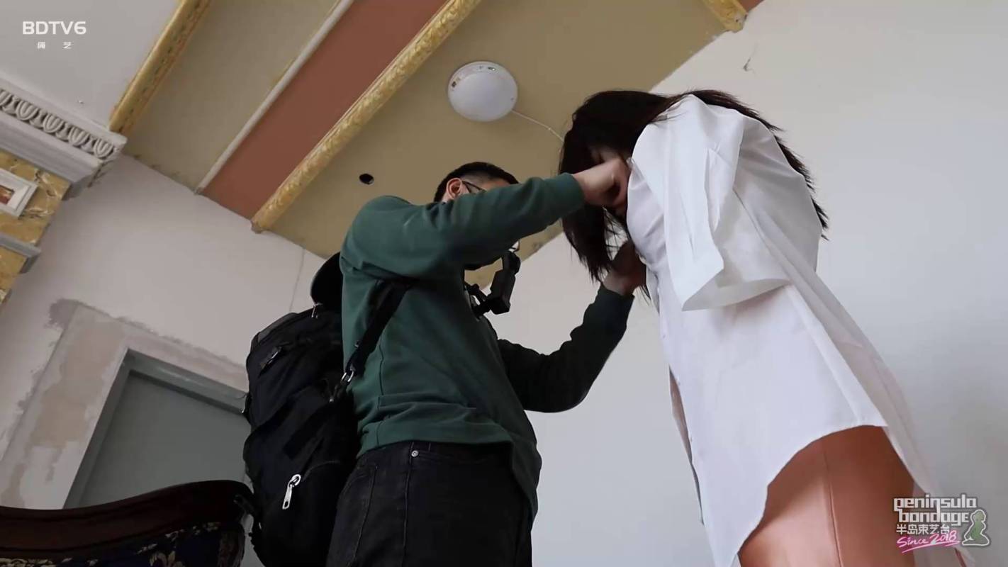 半岛束艺官方网站新作品之西虹市首缚~矢崎！这部作品可以在线看！