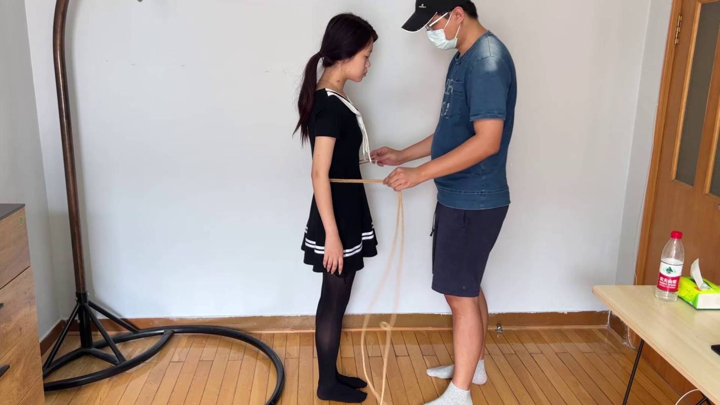 玩奴绳艺工作室新作品之超级蛇缚薄纱驷马可爱新美子爆哭！zhixi口水泪水极致xiuru，超有感觉！！这部作品可以在线看！