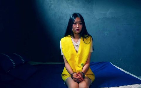 胜景山庄最新影视新作品之红颜殇(上集)籹du枭利用籹大学生找工作心理悠导她们饭du!这部作品可以在线看!