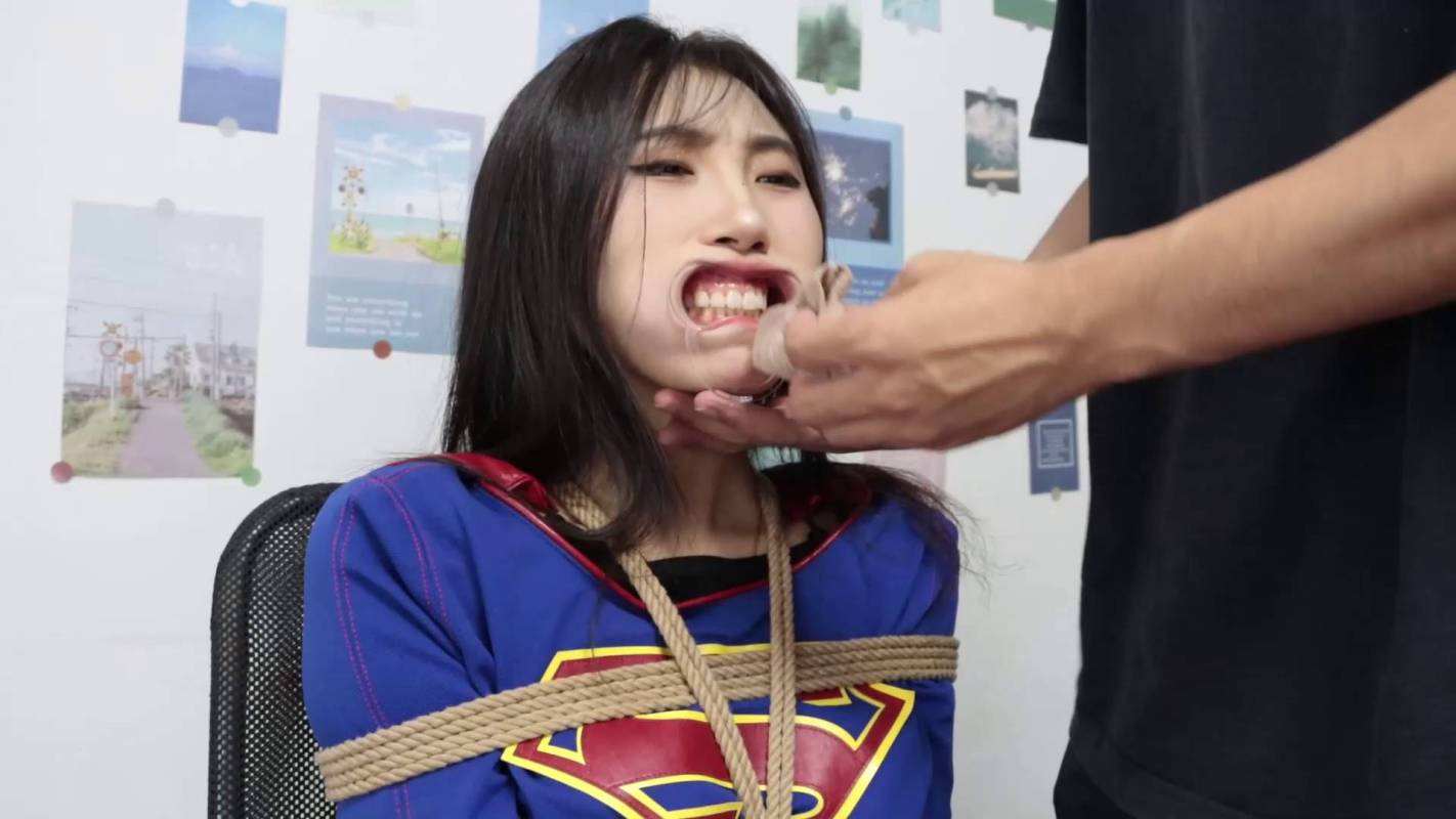得意客工作室绳艺房新作品之恩可椅子缚脚趾缚挠脚心电击翻白眼挠腋下定身弩荔水！这部作品可以在线看！