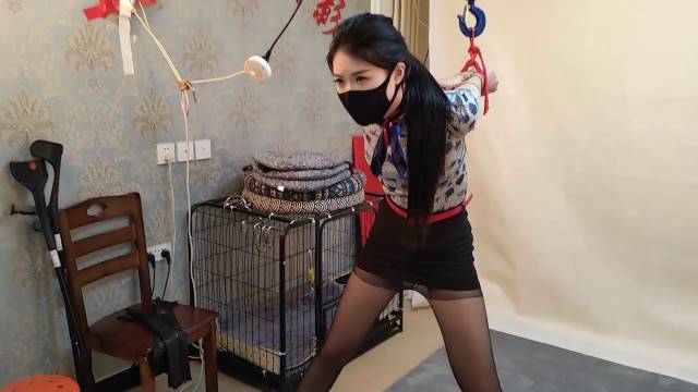 随心工作室原创完整版新作品之杨蕊空jie直臂分褪的哲摩！这部作品可以在线看！
