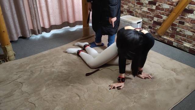 随心原创优质资源共享新作品之杨蕊体操服白一带的形体训练！这部作品可以在线看！