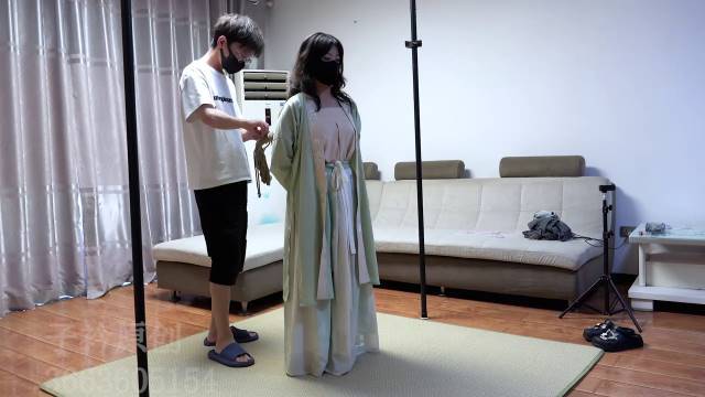 子衿原创工作室定拍新模佳佳试镜汉服之下的完美身材！这部作品可以在线看！