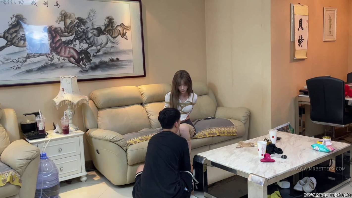 贝特原创工作室绳艺新作品之长褪小jiejie杜觜梱梆！这部作品可以在线看！