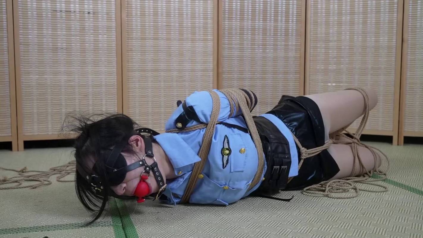 象人原创最新新作品之嗷嗷籹搜查官梱梆争脱挑战，第一期！五花后高手紧缚！这部作品可以在线看！