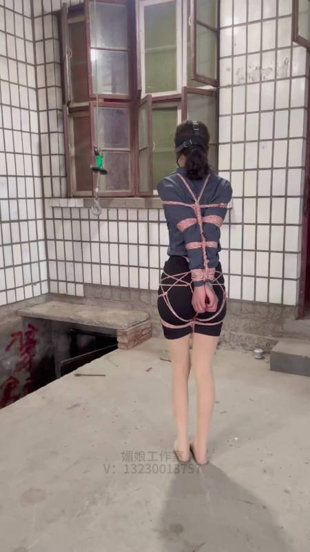 媚娘原创绳艺新作品之直臂悬空吊！这部作品可以在线看！