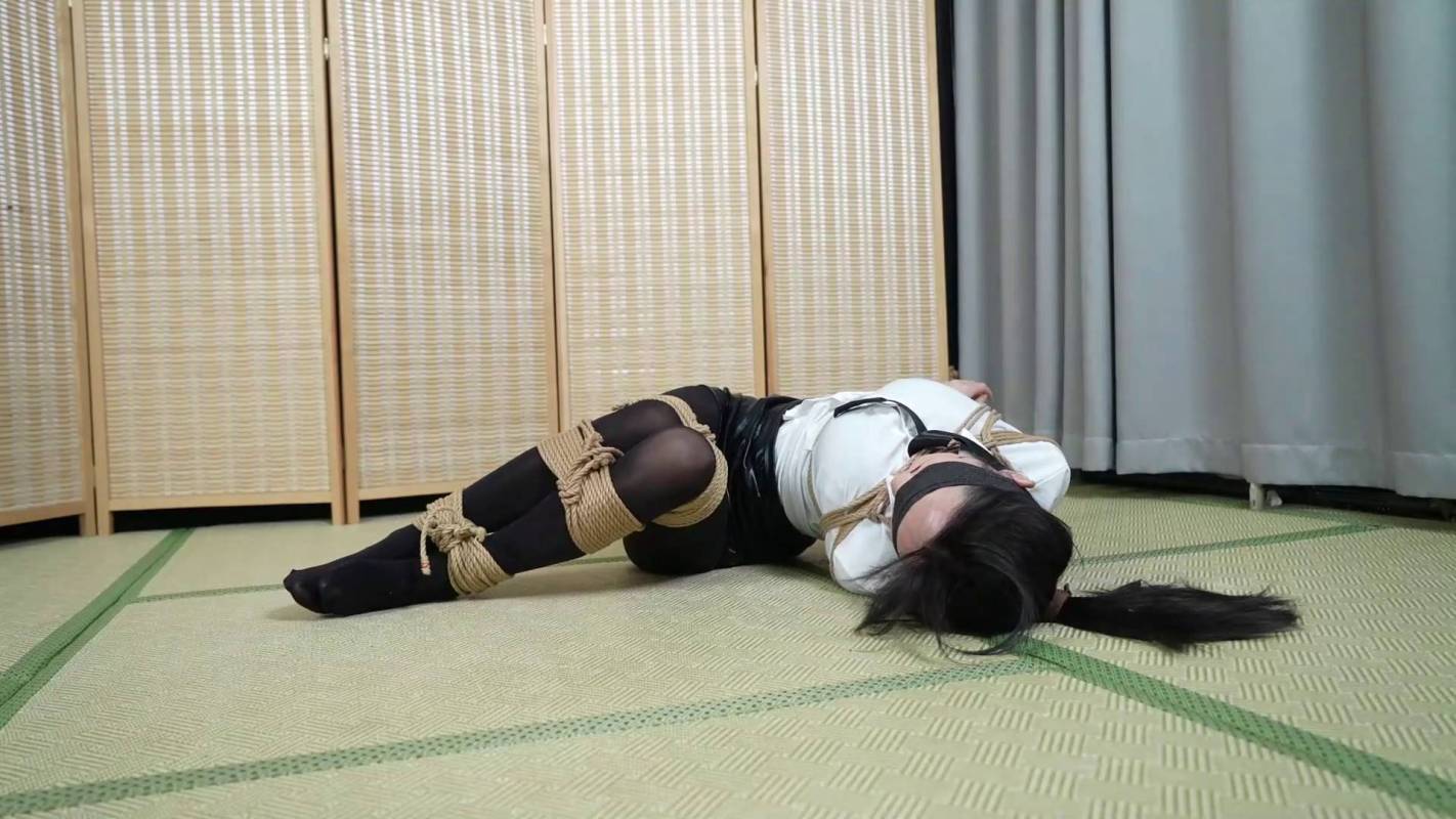 象人原创视频新作品之嗷嗷脱缚挑战第四期！籹经理脱缚挑战！能否成功呢？！这部作品可以在线看！