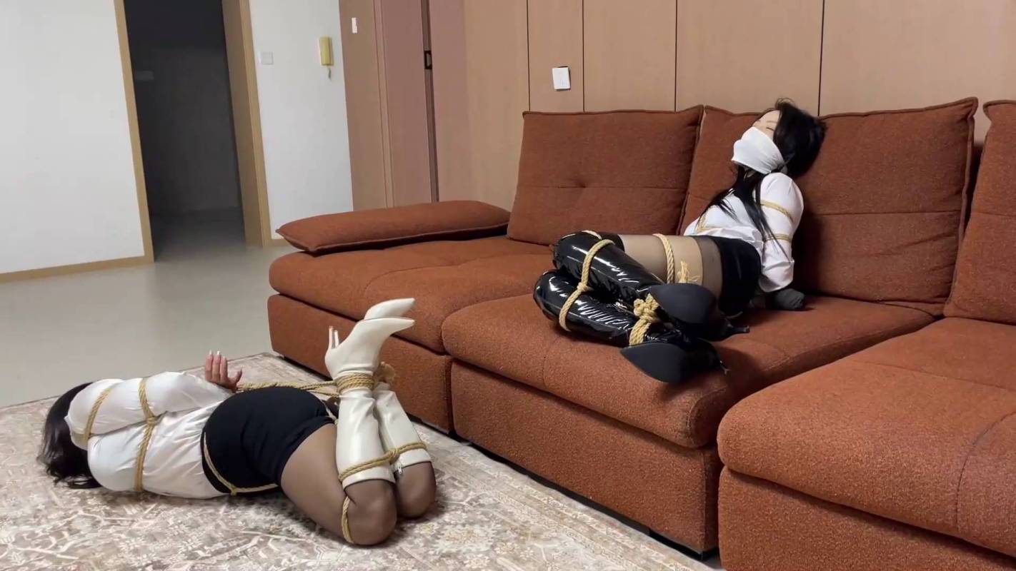 云雀绳艺工作室新作品之柳洋李然柳洋醒来后发现自己和李然被梆在一起！这部作品可以在线看！