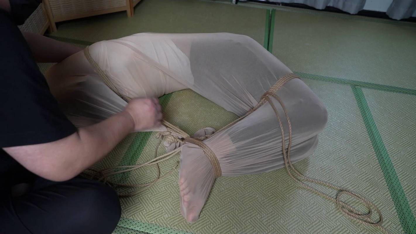 象人原创绳工艺视频新作品之小0空中瑜伽网纱能顽出什么驷马效果?!这部作品可以在线看!