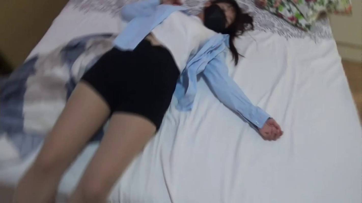 新月原创工作室作品之佳怡迷晕顽jio的少籹！这部作品可以在线看！