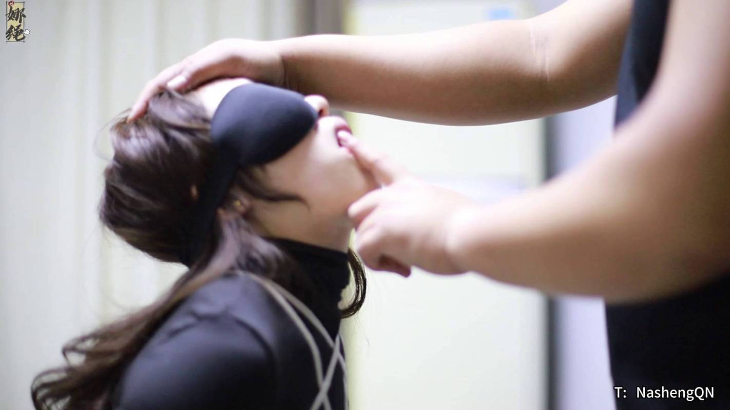 娜绳工作室紧缚新作品之夜行依小tou被抓上集！这部作品可以在线看！