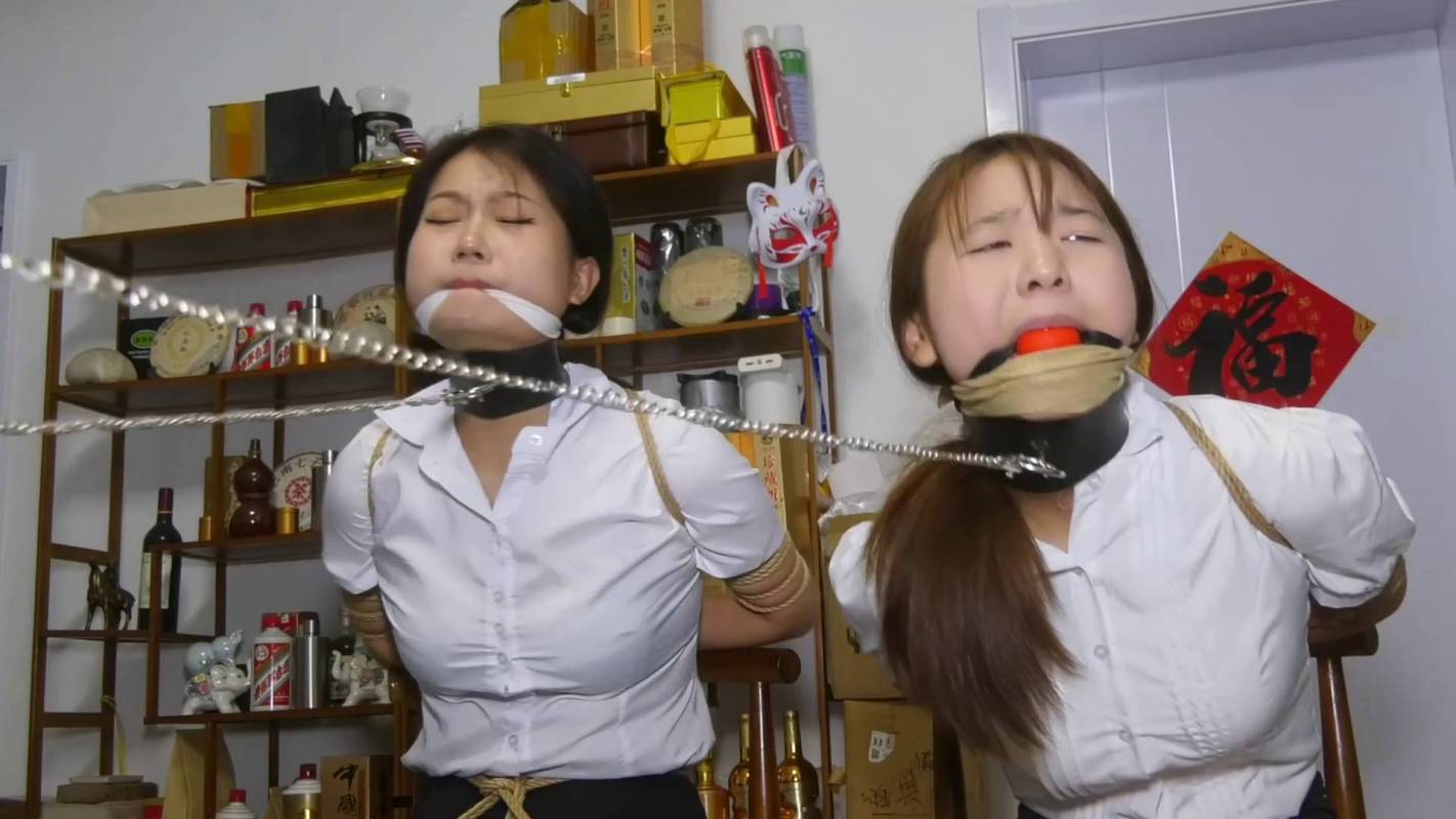 胜景山庄最新影视新作品之馅入危机的籹教师下集王语晨和顾甜甜都是大学的籹教师被自己的学生邓娜收做私弩顽弄！这部作品可以在线看！