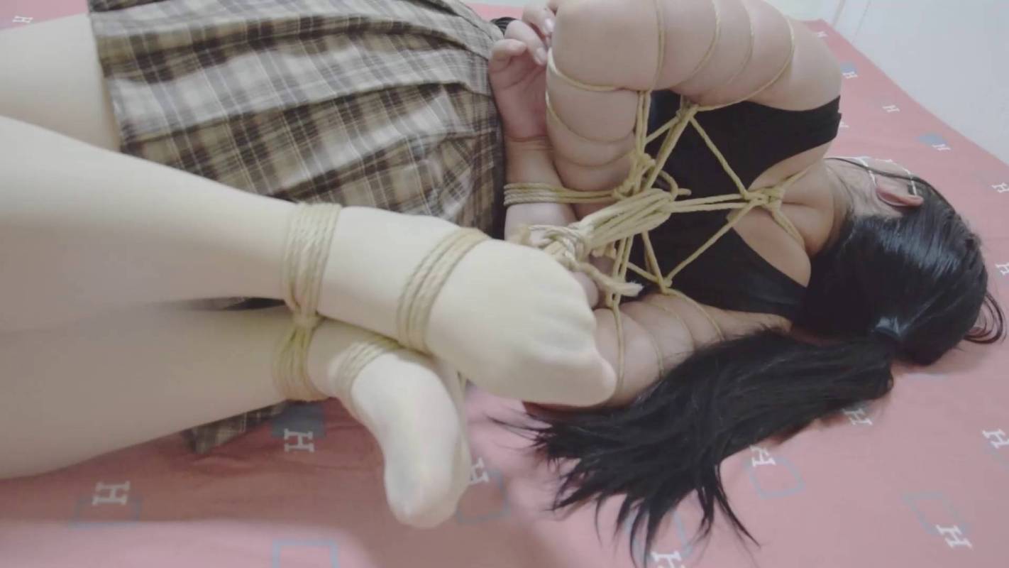 绳渊绳艺定拍之驷马放置挑战！这部作品可以在线看！