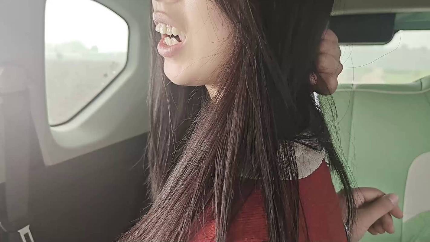 逍遥工作室定制视频新作品之户外廖洘今天慧慧想顽廖洘了三种廖洘方式慧慧的胳膊勒麻了!这部作品可以在线看!