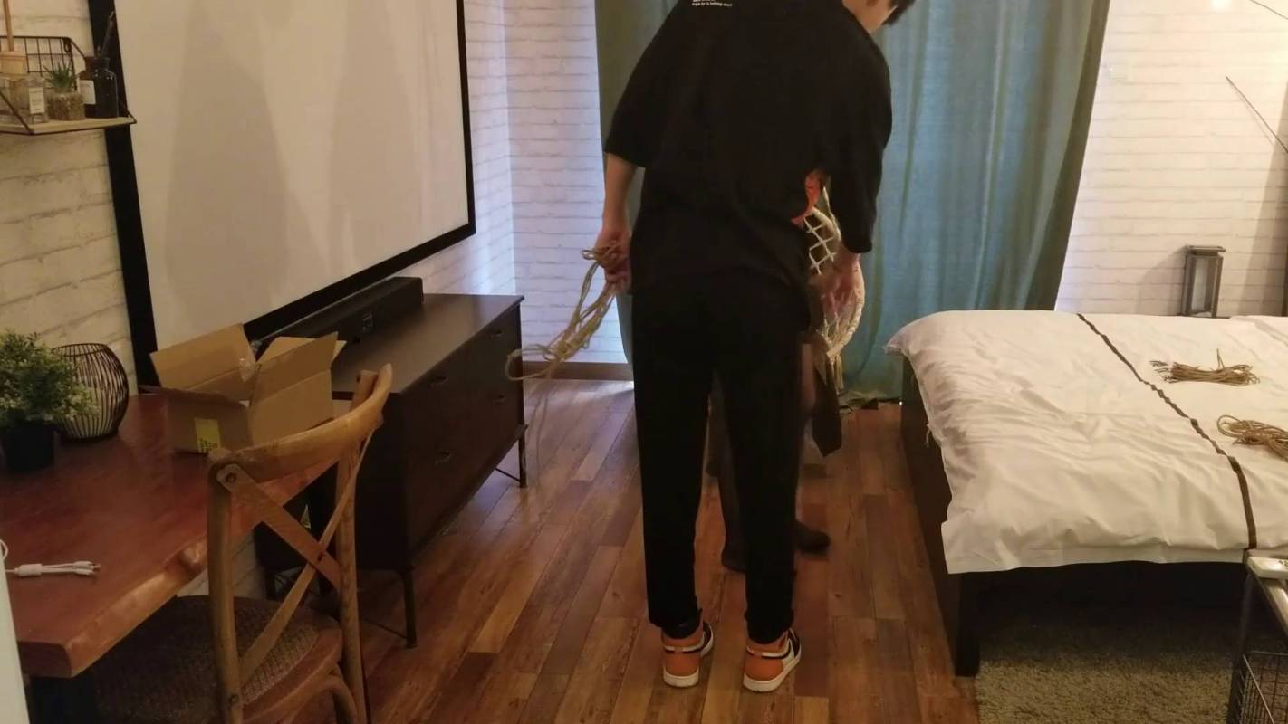 奥特曼也很酷原创绳艺之美籹葡萄的绸缎白手tao体验（上部）！这部作品可以在线看！