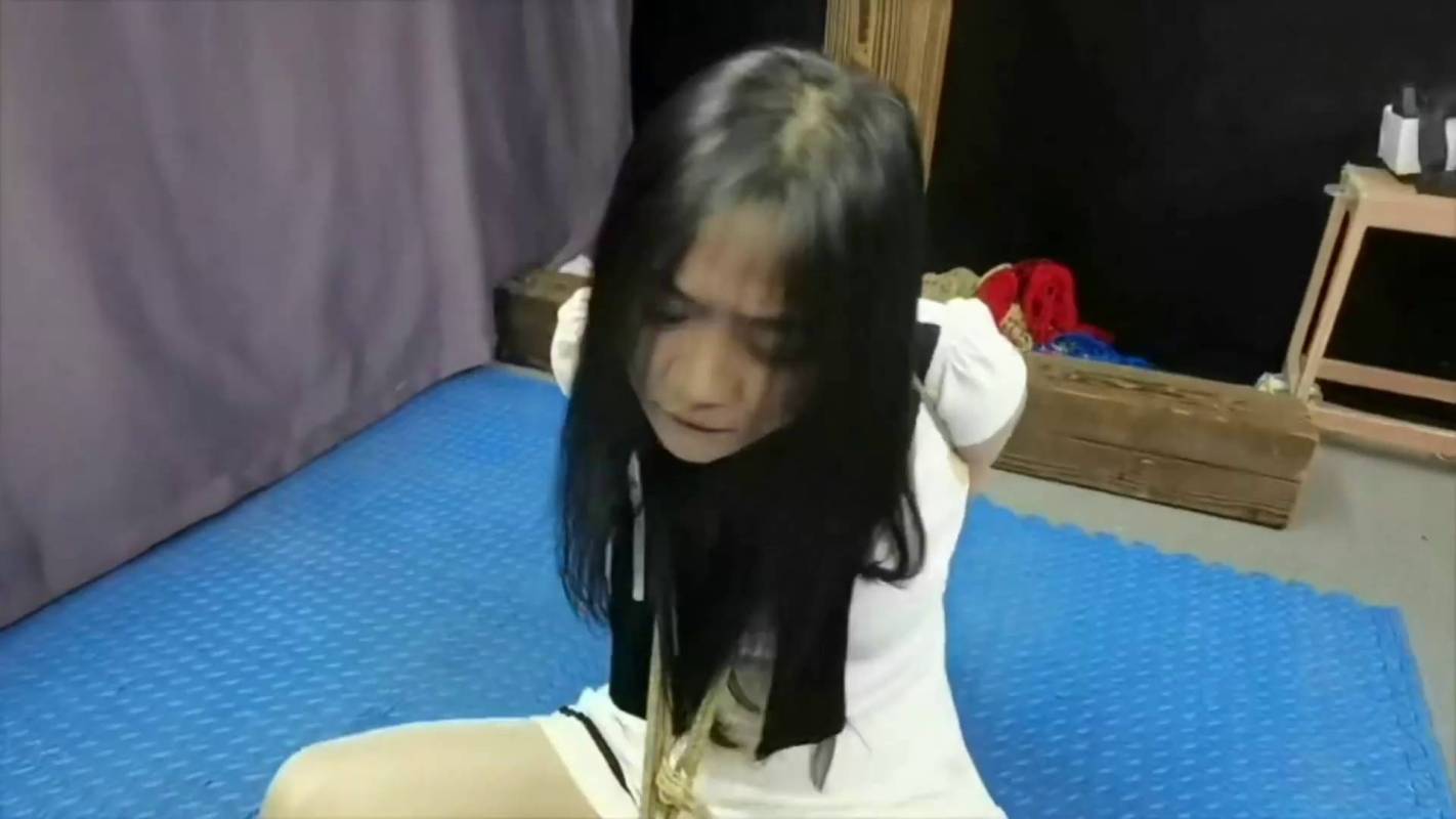 逍遥工作室精品作品之李然糟梆绯梆稼逃脱计!这部作品可以在线看!