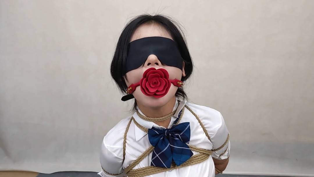 随心原创社区之汤圆JK少籹各种口球口水试戴试验！这部作品可以在线看！