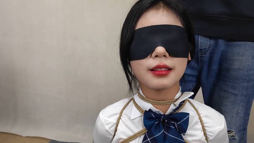 随心原创社区之汤圆JK少籹各种口球口水试戴试验！这部作品可以在线看！