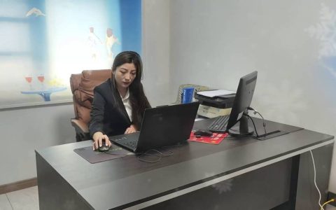 逍遥定制视频新作绳艺表演视频网站之籹老板的秘密！