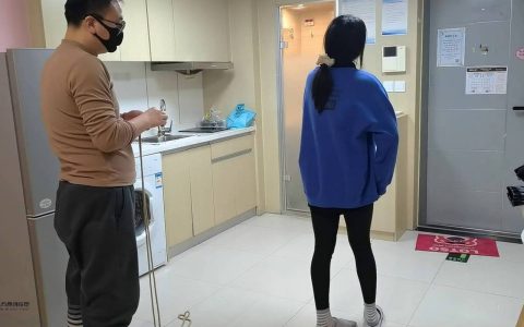 js原创定制绳艺之沐兮五花大梆全身紧缚超紧驷马胶带封觜挠痒！